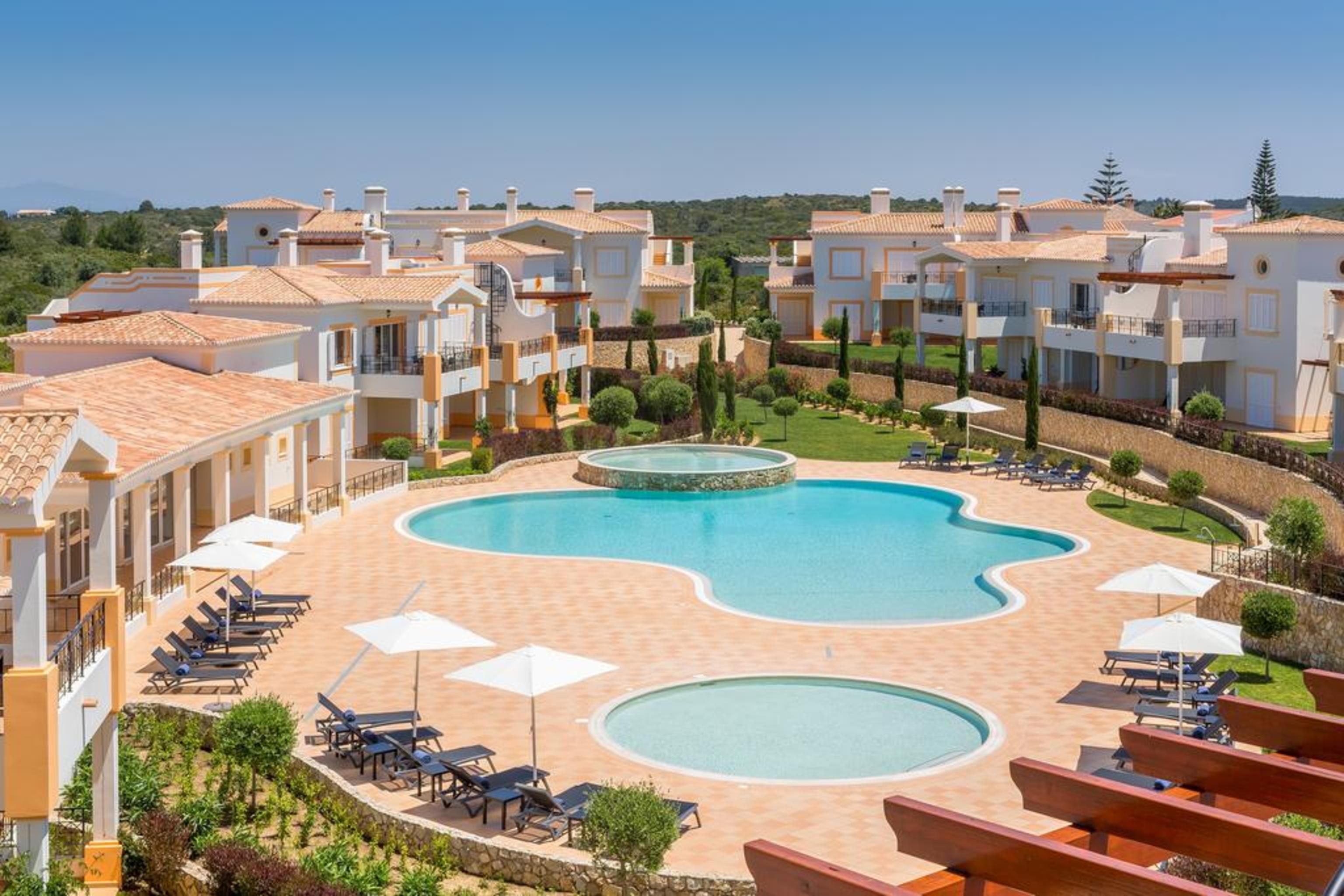 Nau Salema Beach Village Luaran gambar